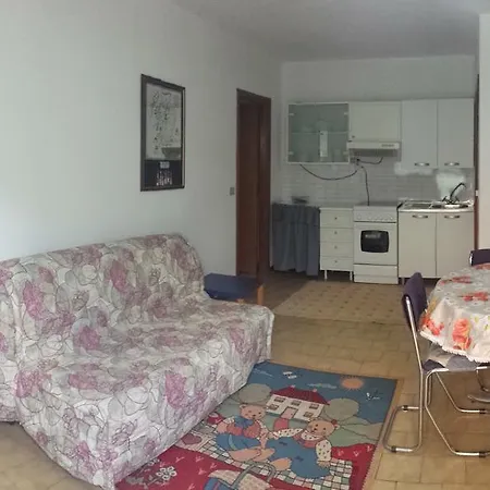 Bilocale Rivazzurra דירה